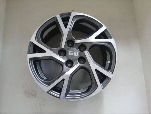 ELT244 6,5X16 5X114,3 ET45 60,1 PLP